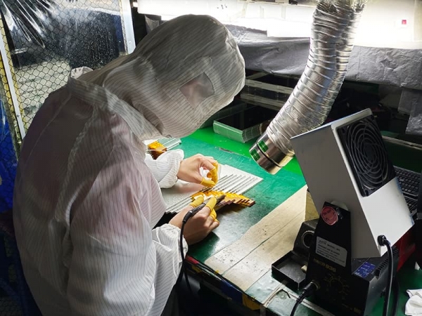Flexible Cable Soldering